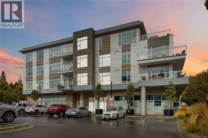 202 5122 Cordova Bay Rd, Saanich
