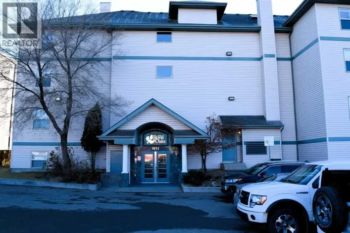 202, 5211 39 Street, Red Deer