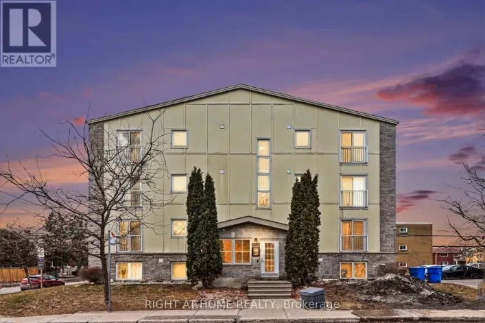 202 - 646 CUMMINGS AVENUE, Ottawa
