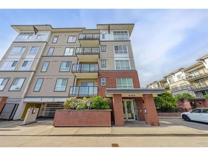 202 6468 195A STREET, Surrey