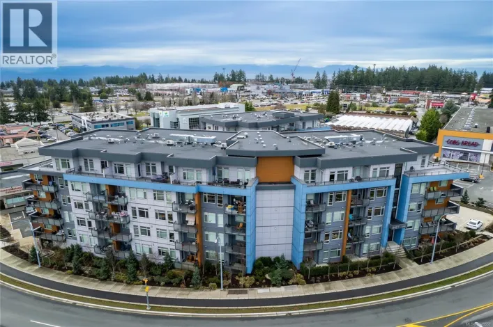 202 6540 Metral Dr, Nanaimo