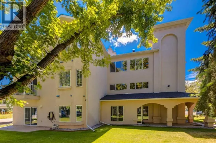 202, 7 Lineham Avenue, Okotoks