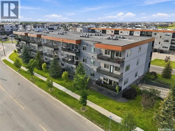 Apartment for sale: 202 770 Childers CRESCENT, Saskatoon