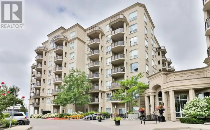 202 - 8 MAISON PARC COURT, Vaughan
