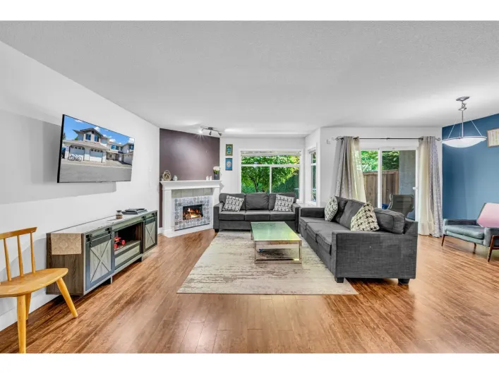 202 8260 162A STREET, Surrey