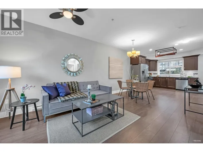 202 828 ROYAL AVENUE, New Westminster