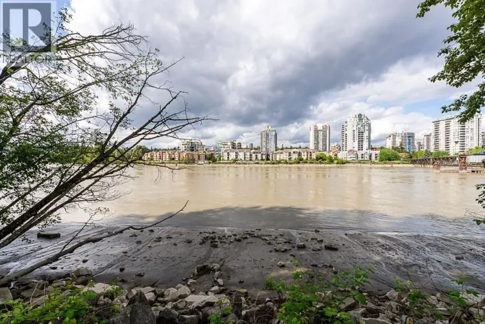 202 83 STAR CRESCENT, New Westminster