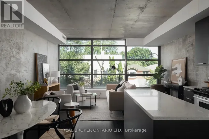 202 - 90 BROADVIEW AVENUE, Toronto