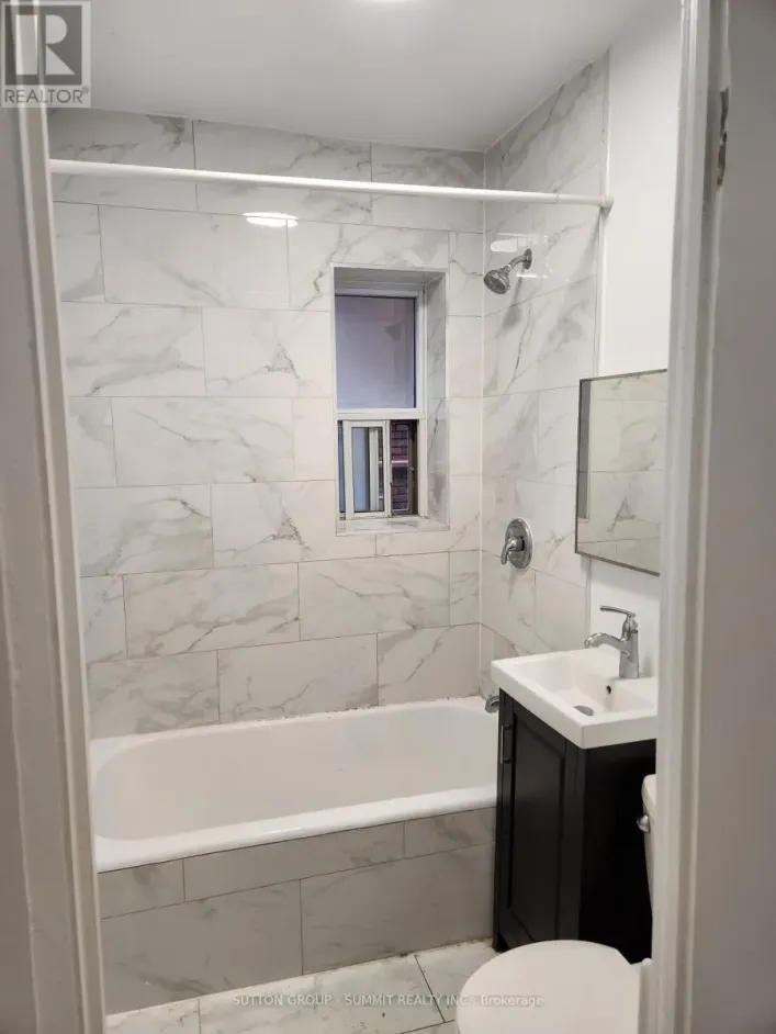 202 - 98 VAUGHAN ROAD, Toronto