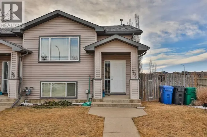 202 Blackfoot Boulevard W, Lethbridge