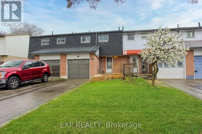 202 GOLDEN ORCHARD DRIVE, Hamilton
