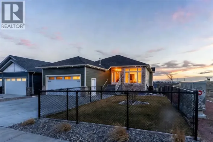 202 Lake Drive, Coalhurst