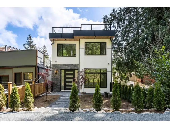 202 LAKESHORE DRIVE|Cultus Lake North, Cultus Lake