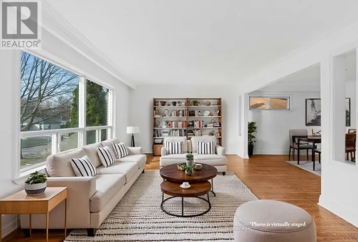 202 PARK HOME AVENUE, Toronto