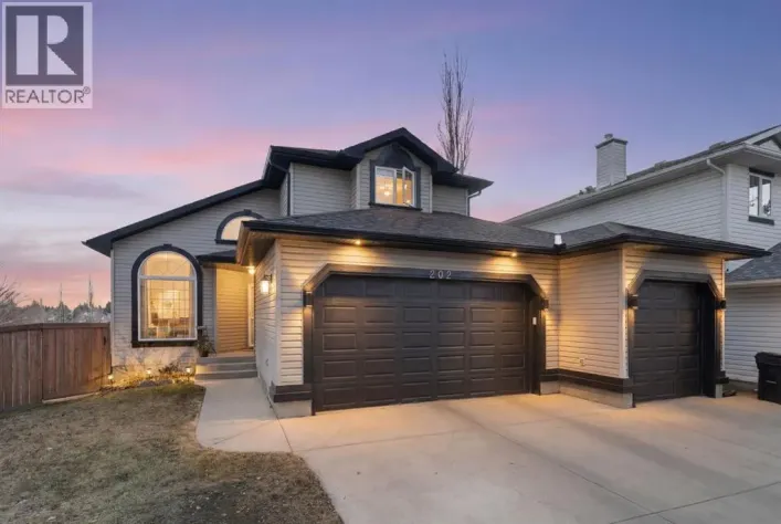 202 Schooner Close NW, Calgary