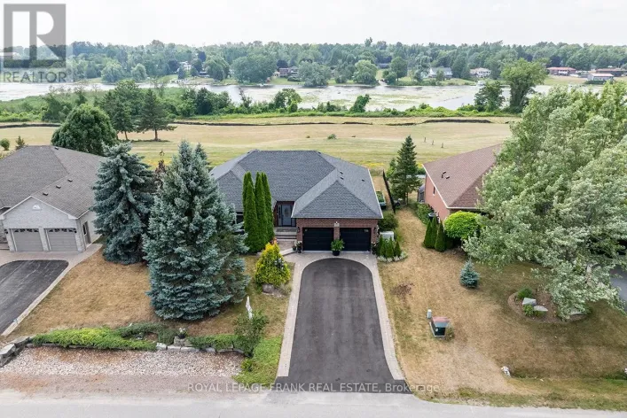 202 SOUTHCREST DRIVE, Kawartha Lakes