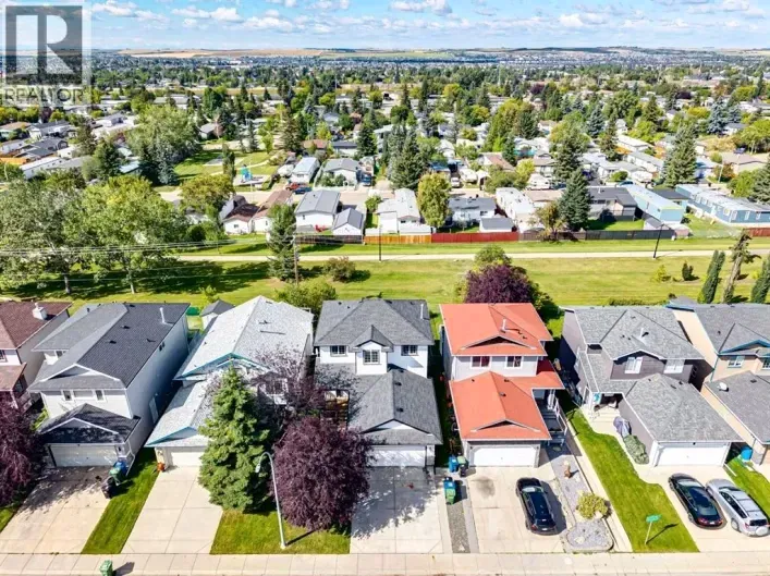 202 Springs Place SE, Airdrie