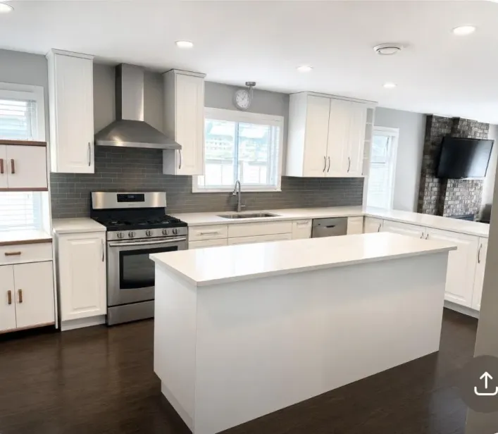 2020 156A STREET, Surrey