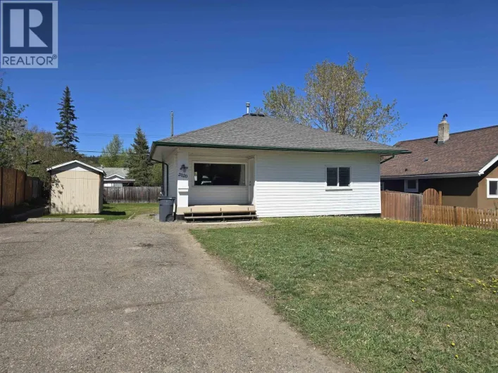2020 ROSS CRESCENT, Prince George