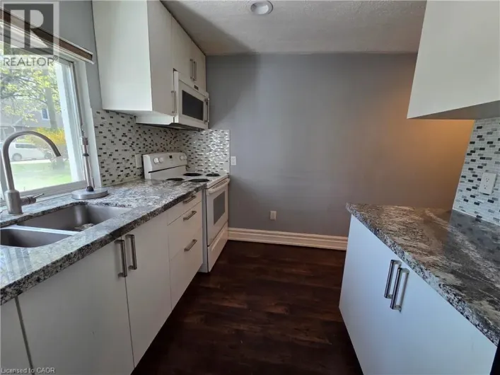 2021 EDINBURGH Drive Unit# 2, Burlington