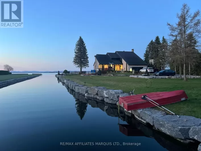 20214 COUNTY RD 2 ROAD, South Glengarry