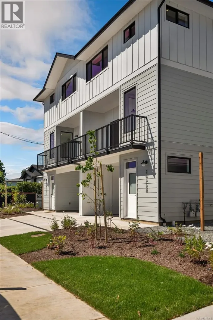 2022B Galerno Rd, Campbell River