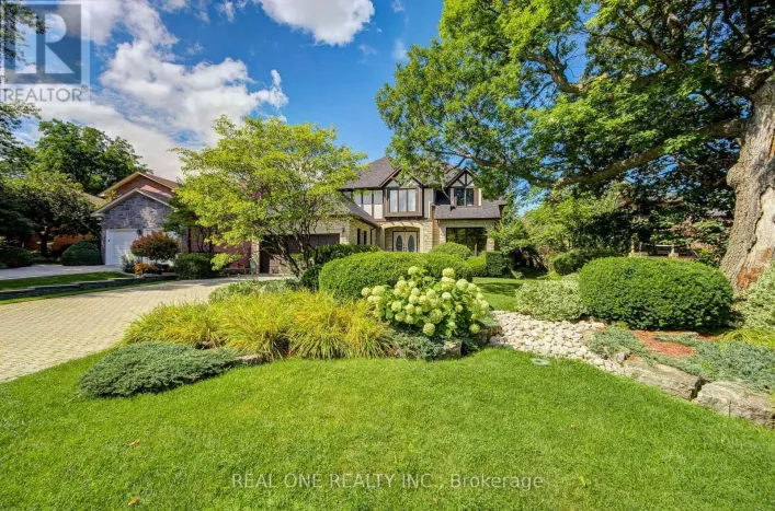 House for sale: 2025 BURBANK DRIVE, Mississauga