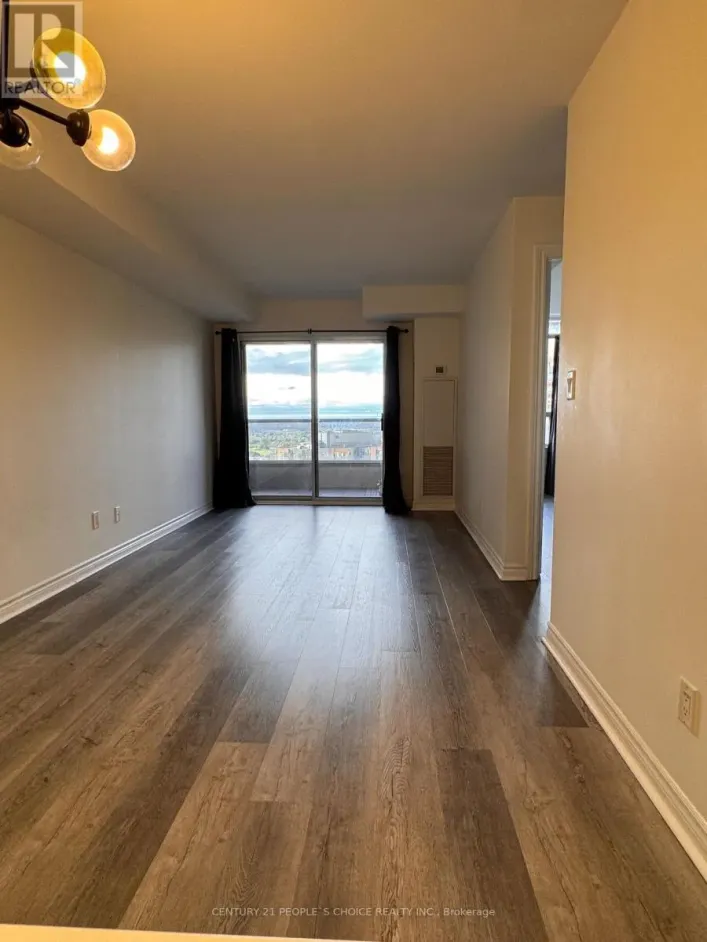 Apartment for rent: 2027 - 3888 DUKE OF YORK BOULEVARD, Mississauga