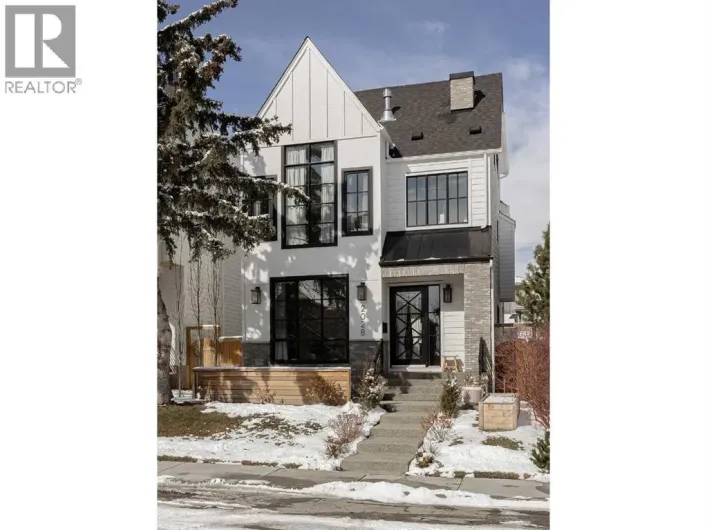 2028 41 Avenue SW, Calgary