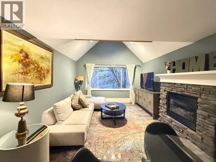 2029 COLLINGWOOD STREET, Vancouver