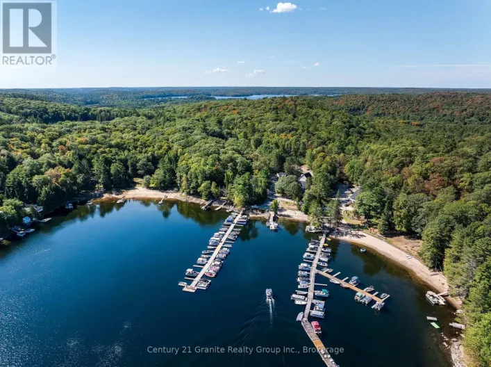 2029 LITTLE HAWK LAKE ROAD, Algonquin Highlands