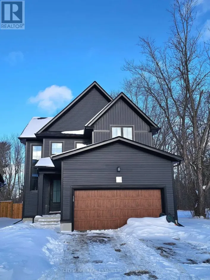 20-297 WHITING STREET, Ingersoll