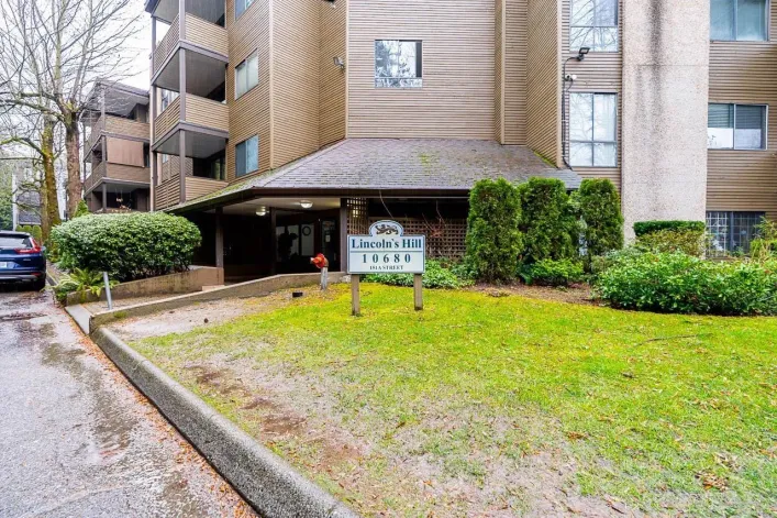 203 10680 151A STREET, Surrey