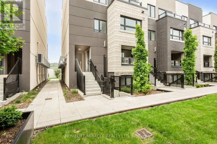 203 - 1137 COOKE BOULEVARD, Burlington