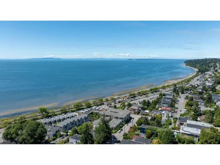 203 1150 OXFORD STREET, White Rock