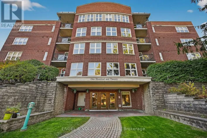 203 - 120 DARLINGTON PRIVATE, Ottawa