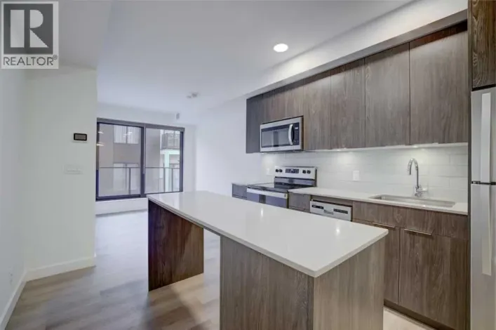 203, 123 4 Street NE, Calgary