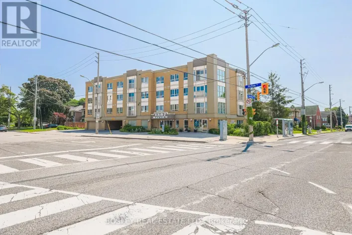 203 - 1387 BAYVIEW AVENUE, Toronto