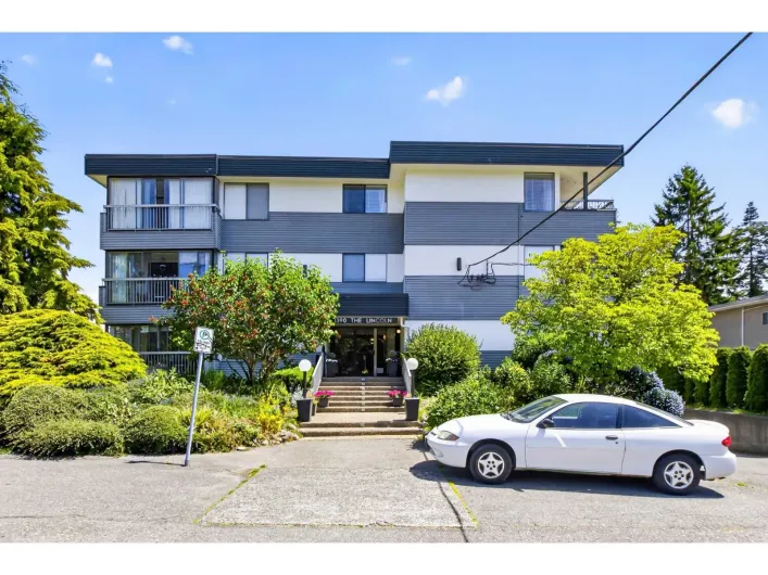 203 1390 MERKLIN STREET, White Rock