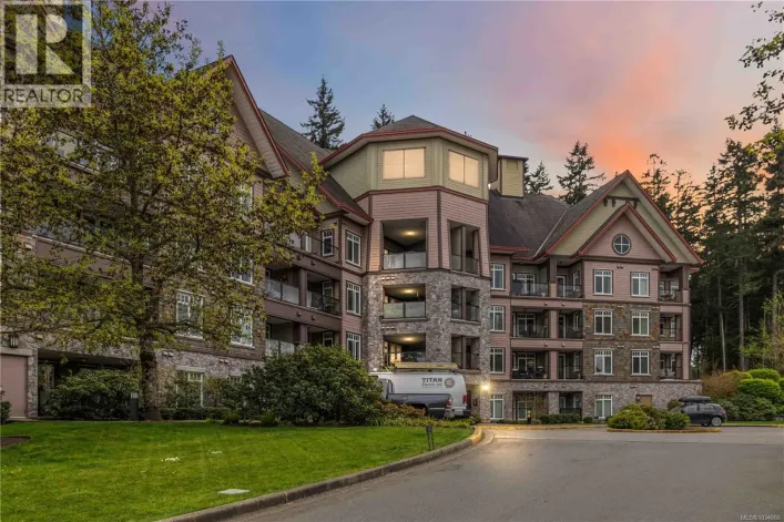 203 1395 Bear Mountain Pkwy, Langford