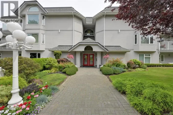 203 1477 Yale St, Oak Bay