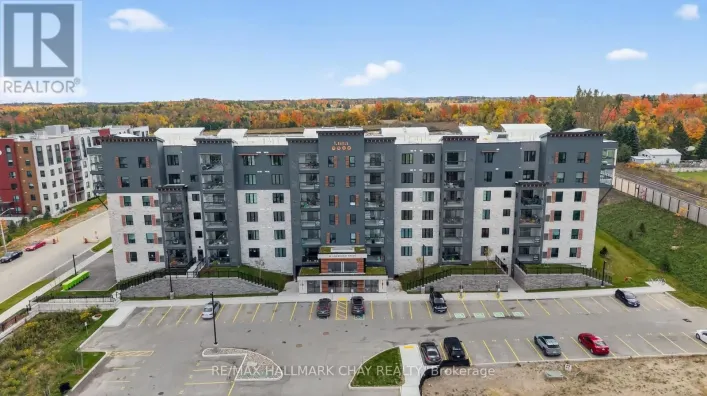 203 - 15 KNEESHAW DRIVE, Barrie