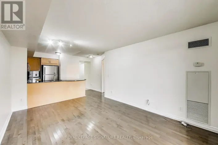 203 - 18 KENASTON GARDENS, Toronto