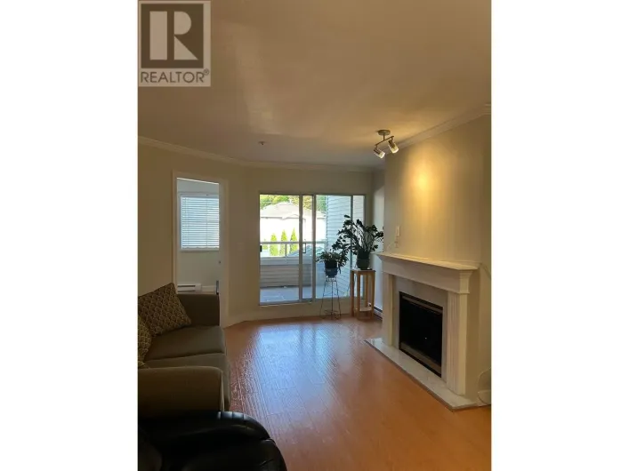 203 1958 E 47TH AVENUE, Vancouver