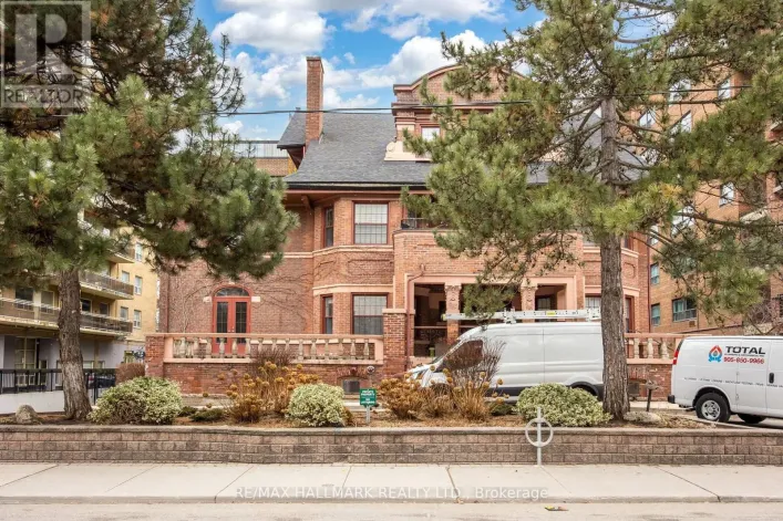 203 - 212 ST GEORGE STREET, Toronto