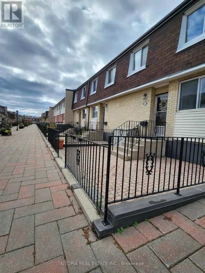 203 - 2170 BROMSGROVE ROAD, Mississauga