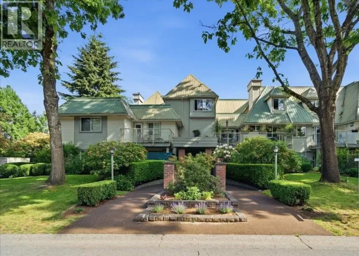 203 22275 123 AVENUE, Maple Ridge