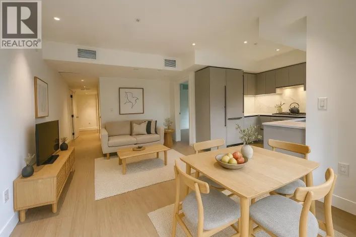 203 2235 E BROADWAY, Vancouver