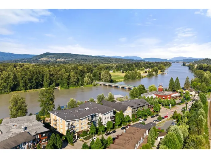 203 23255 BILLY BROWN ROAD, Langley
