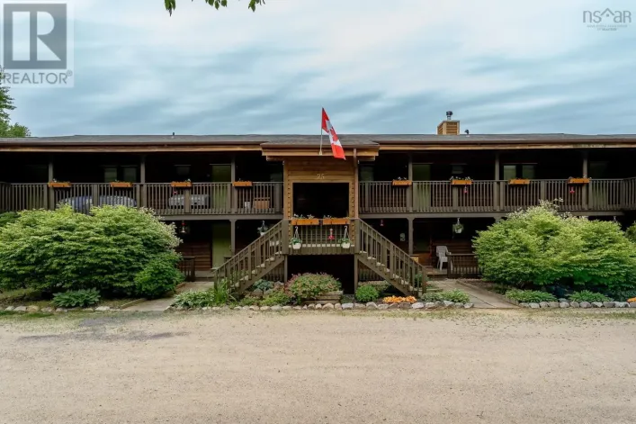 203 25 Ocean Marina Drive, Deep Cove